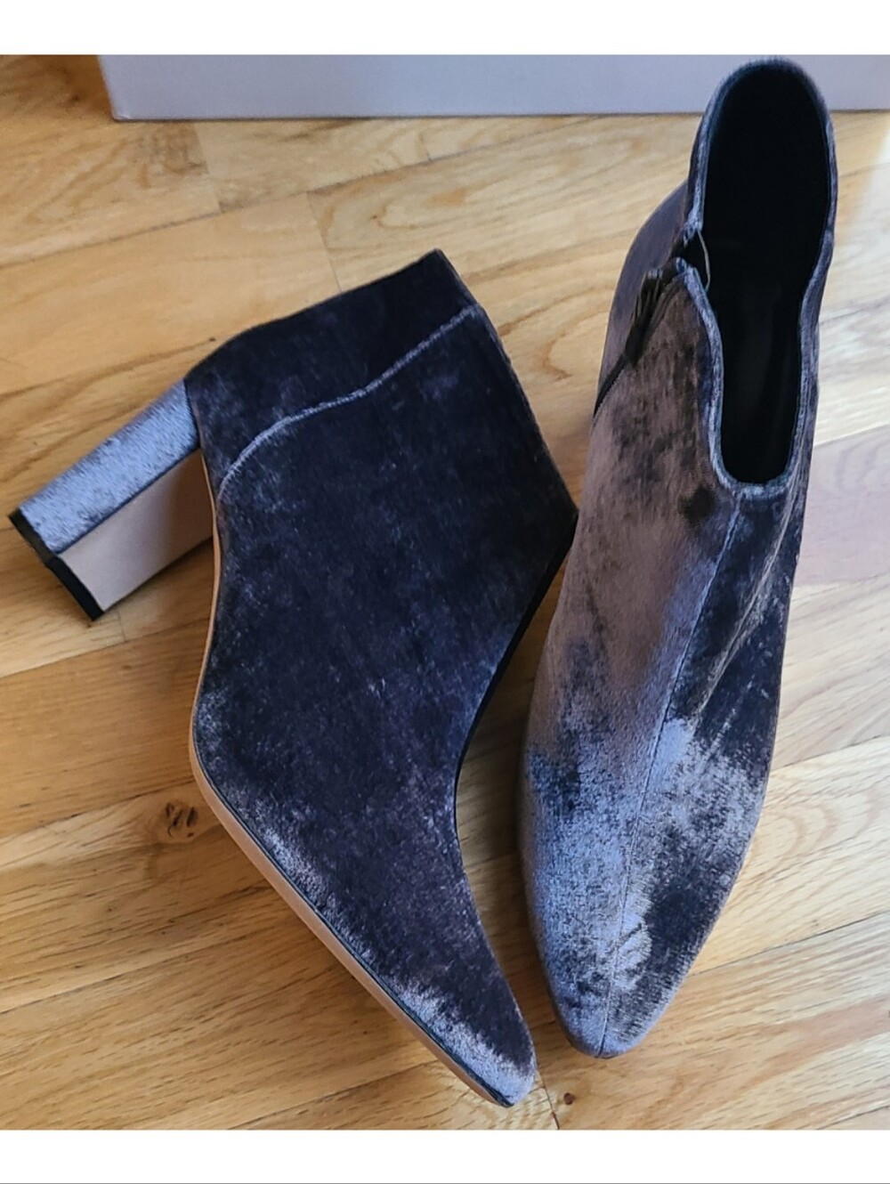 🆕️ Manolo Blahnik Brusta Brustalo Velvet Boots Sz 11 | Designer Italian Booties